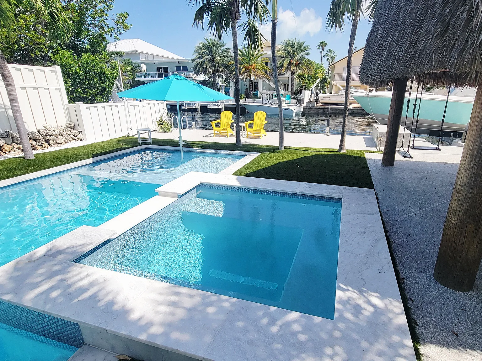 N Coconut Palm Blvd, Tavernier — Photo 2