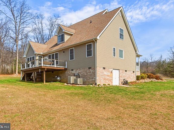 3rd image of 257 Hunter Rd