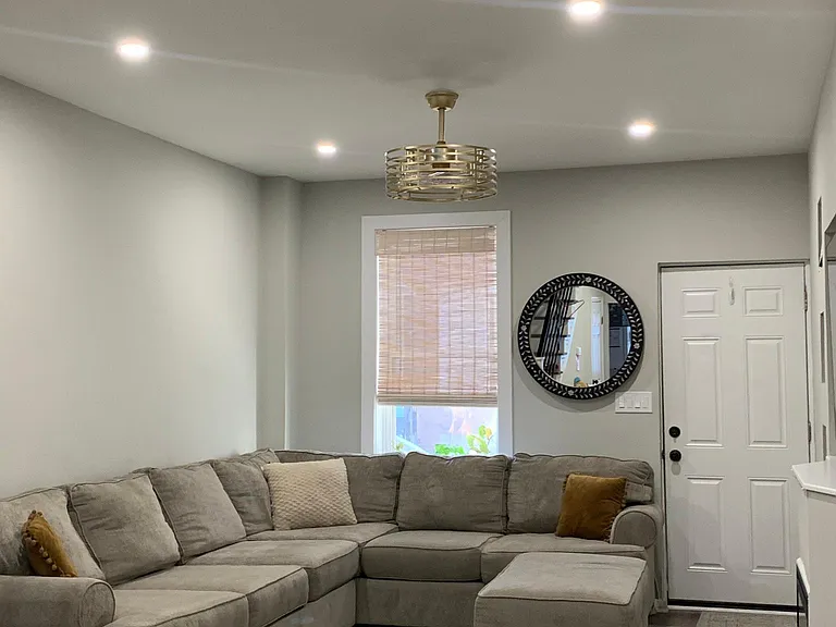 3013 Salmon St — Photo 3