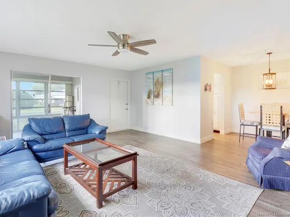 211 Manatee Ln APT D, Fort Pierce, FL 34982