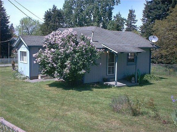 2nd image of 1631 SE Holman St