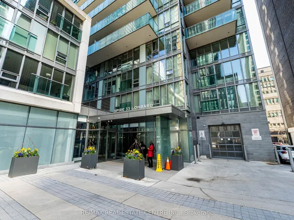 33 Lombard St #216, Toronto, ON M5C 3H8