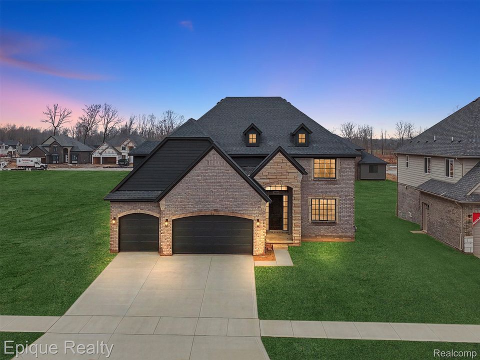 1st image of 50605 Mistwood Dr