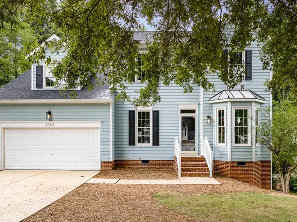 2705 Steeple Run Dr, Wake Forest, NC 27587