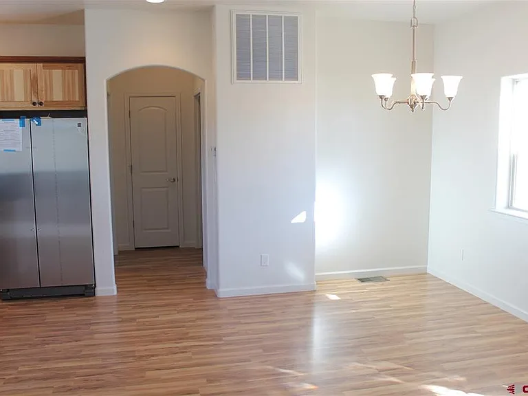 1394 Kremer Dr — Photo 4