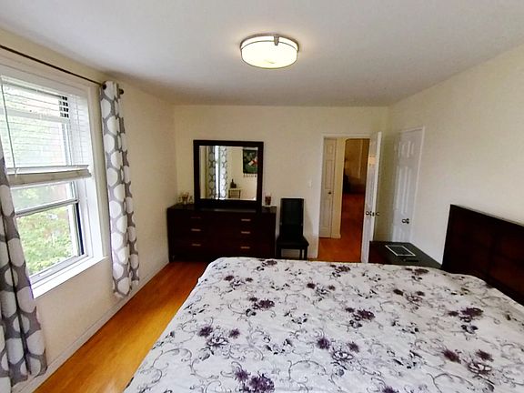 5th image of 7281 113th St APT 6A