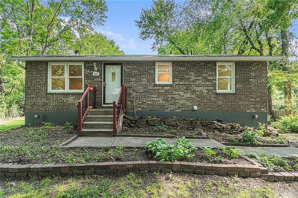 605 NE 114th St, Kansas City, MO 64155 Zillow