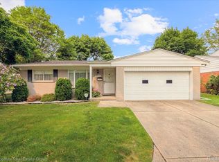 14303 Merriman Rd, Livonia, MI 48154