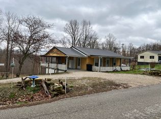 970 Cobhill Rd, Irvine, KY 40336