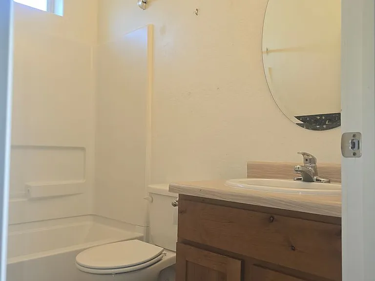 388 Blue River Dr — Photo 12