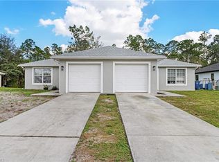 617/619 Hawthorne Ave S, Lehigh Acres, FL 33974
