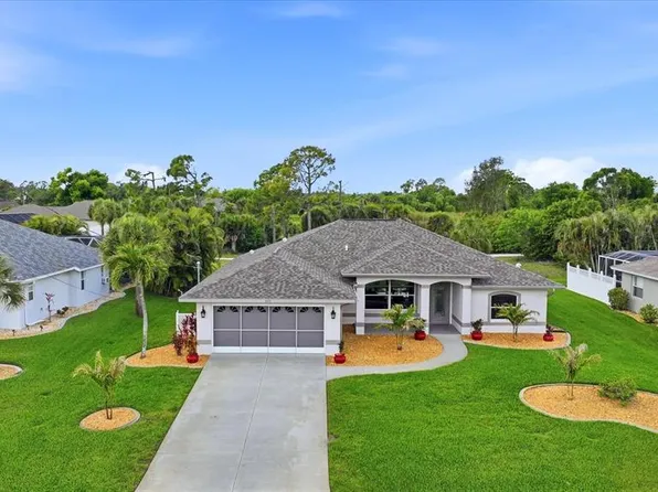 828 Rotonda Cir, Rotonda West, FL 33947