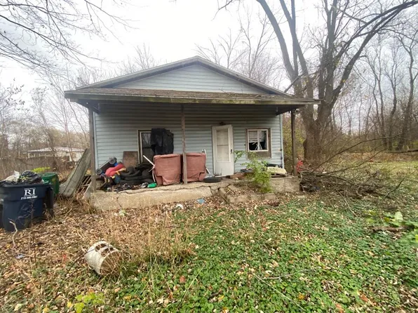 212 W Oak St, La Porte, IN 46350