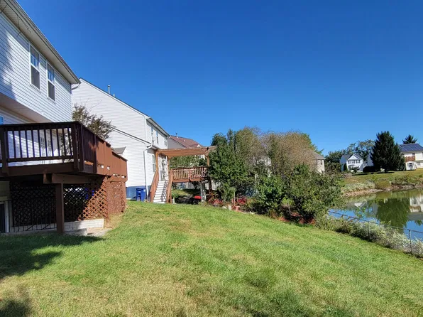 242 Lake Coventry Dr, Frederick, MD 21702
