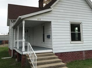 400 S 12th St, Herrin, IL 62948