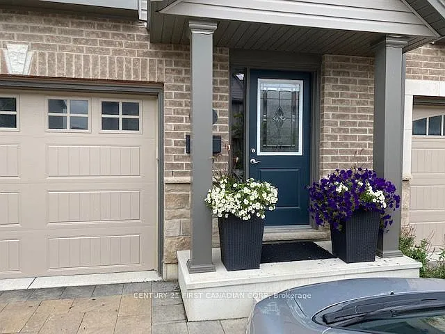 3 bed, $2,675 — Photo 3