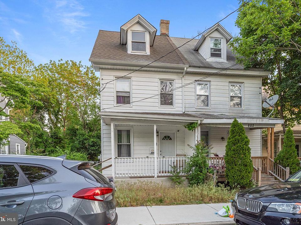 2nd image of 308 W Foundry St