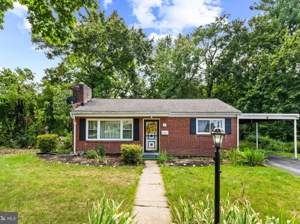 410 Clinton Rd, Harrisburg, PA 17109