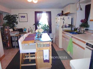 607 Washington St #B, Newton, MA 02458