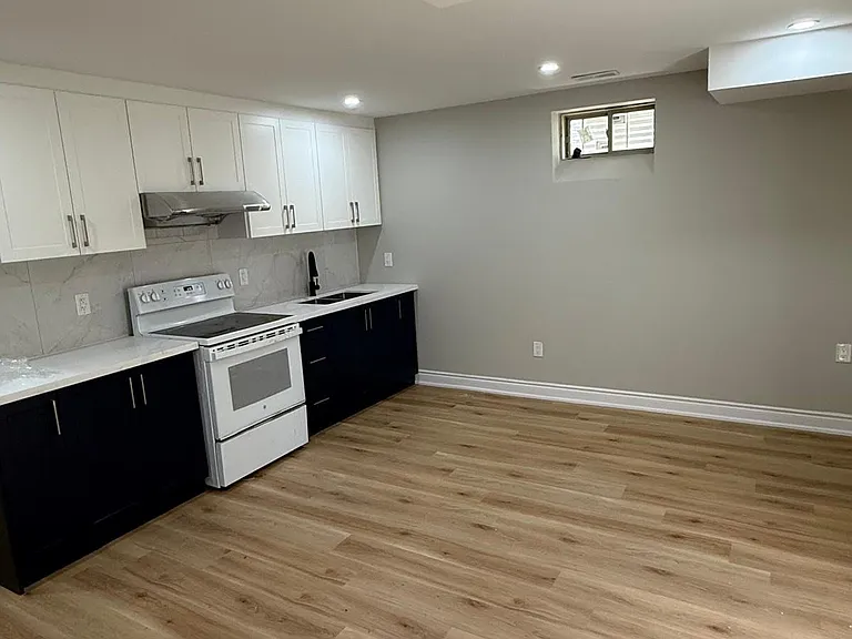 44 Petch Ave — Photo 7