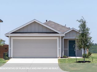 2207 Lionheart Dr, Luling, TX 78648