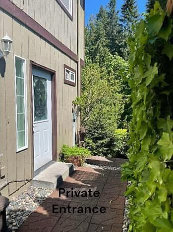 1st image of 610 NW 133rd Cir