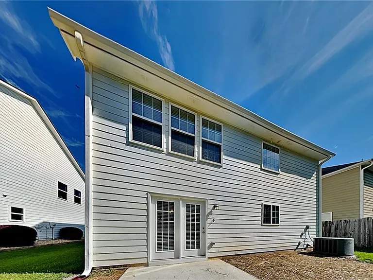 3118 Farmstead Ct — Photo 21