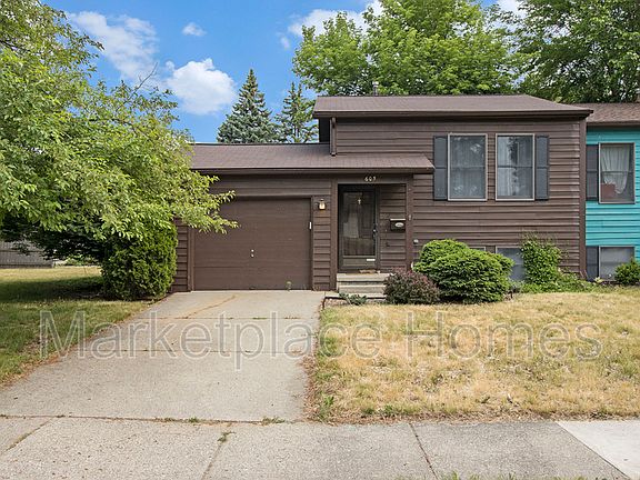 2nd image of 605 Amelia Ave