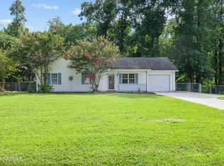 115 Sweetwater Dr, Jacksonville, NC 28540