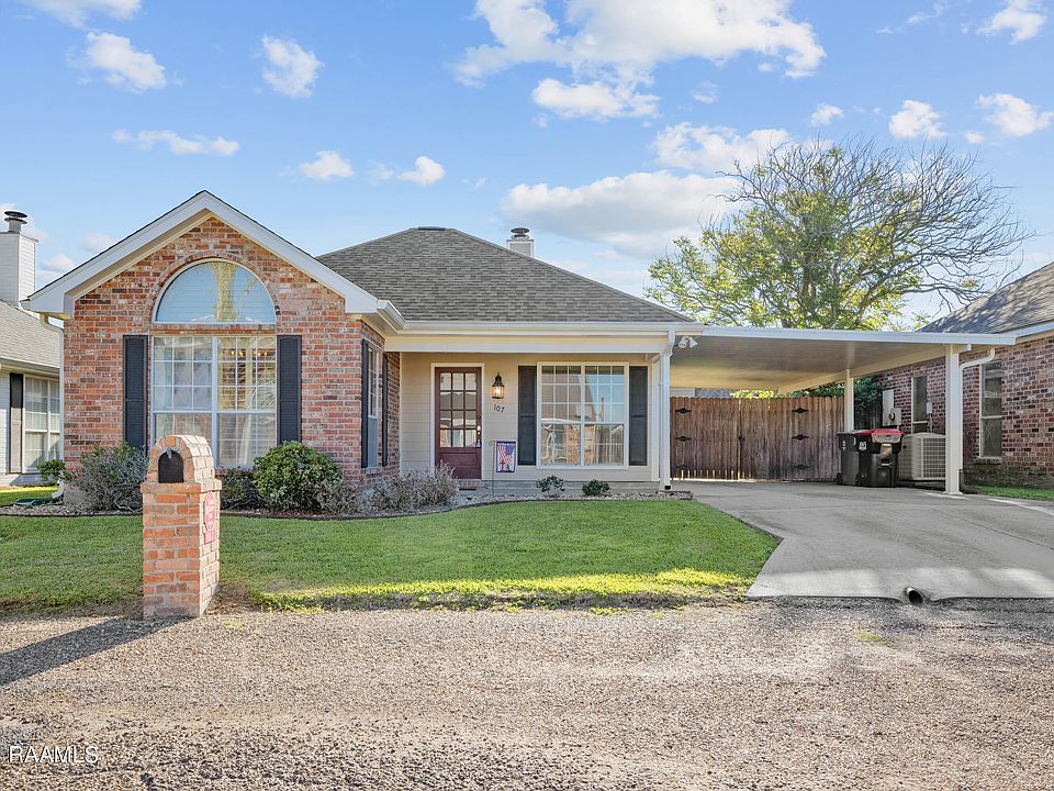 1st image of 107 Mindes Dr
