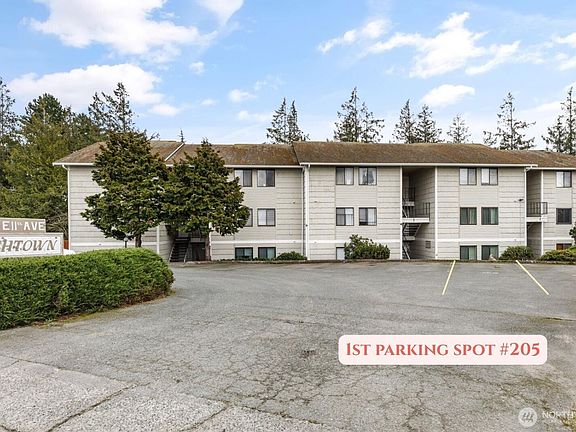 3rd image of 91 SE 11th Avenue #205