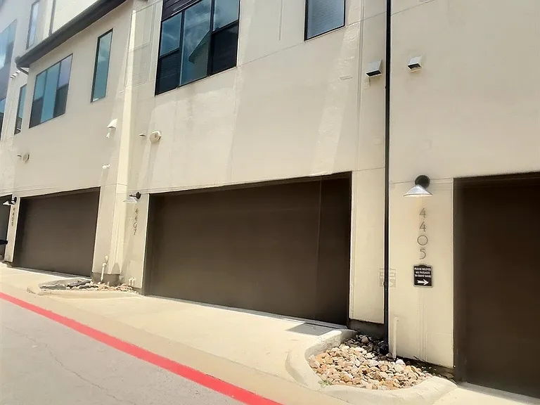 4407 Grotto Dr — Photo 27