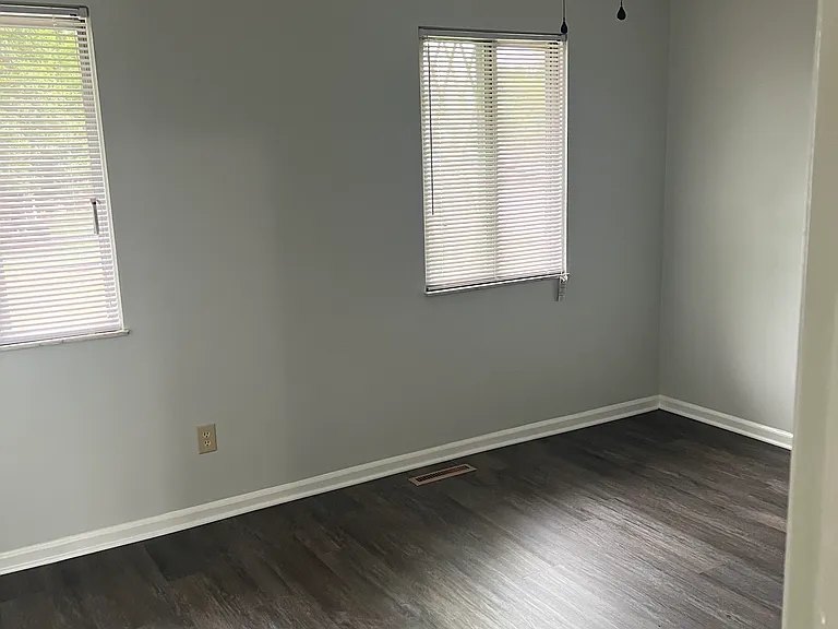 2nd Bedroom with ceiling fan