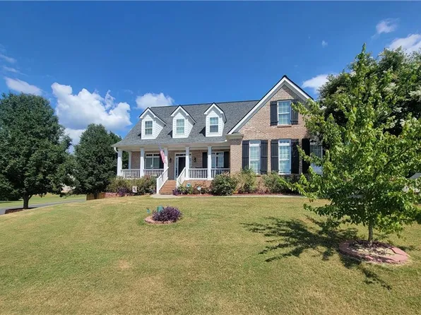 76 Colonial Cir NW, Cartersville, GA 30120