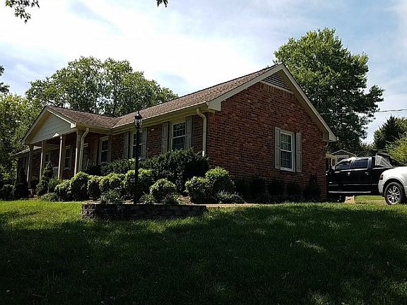 2nd image of 738 Goodpasture Ter