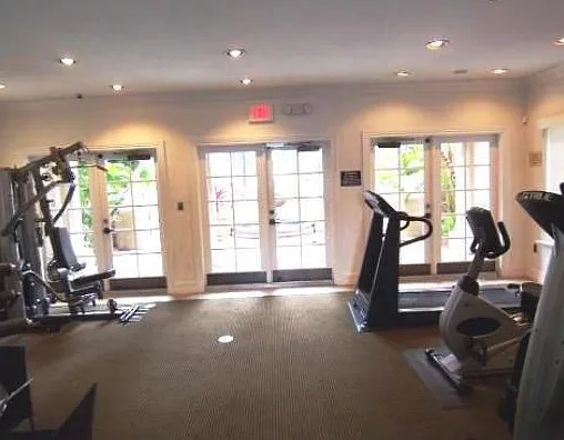 2 bed, 1316 sqft, $3,600 — Photo 4