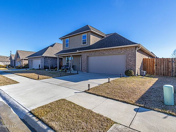4th image of 478 Palm Breeze Dr