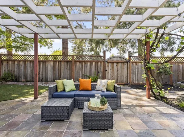 5045 Rafton Dr, San Jose, CA 95124