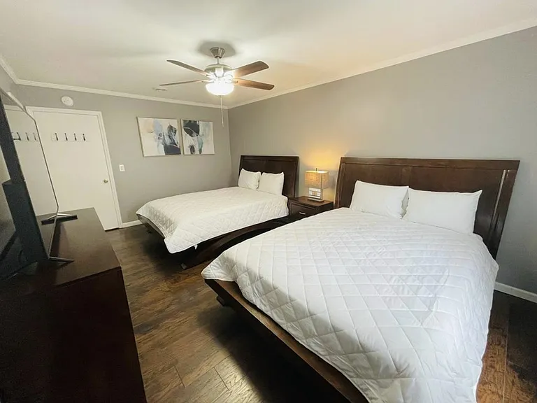 402 15th Ave S #5 — Photo 10