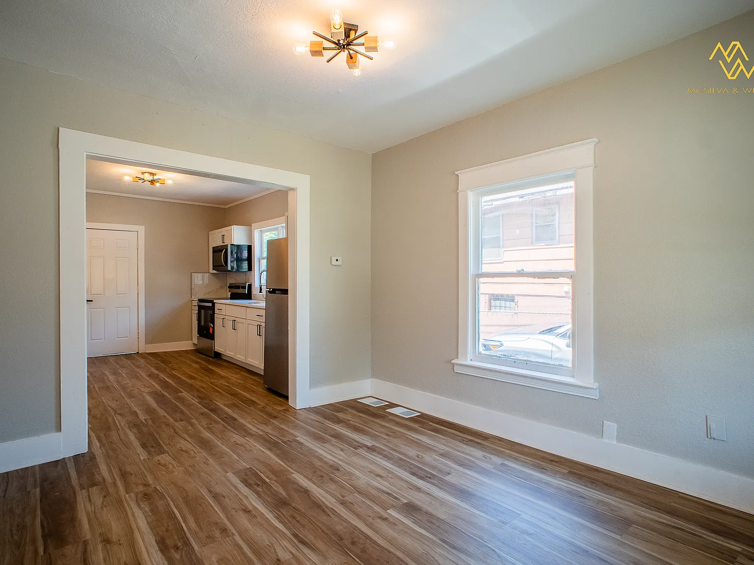 2 bed, 900 sqft, $1,525 — Photo 3