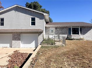 24500 Spencer Rd, Waynesville, MO 65583