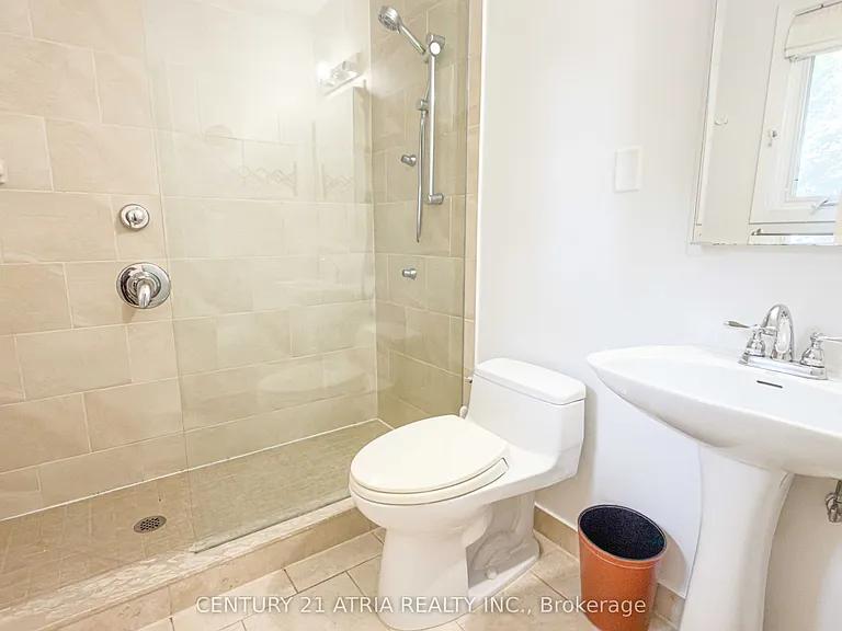 11 Danville Dr — Photo 23