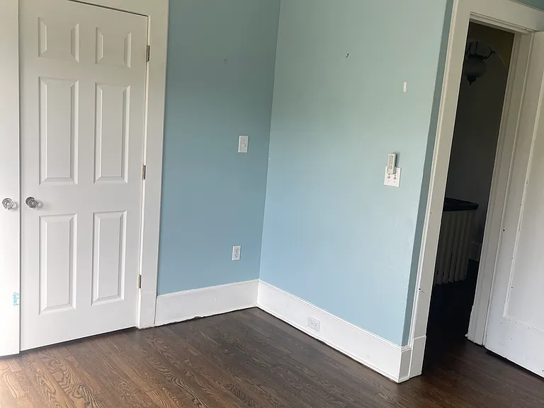 1124 N Spring St — Photo 29
