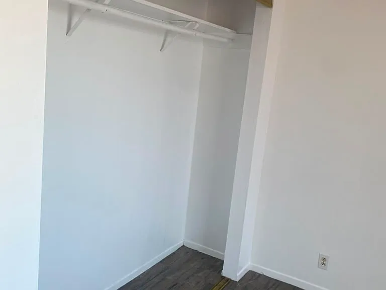1367 Saint Louis Ave #B — Photo 3