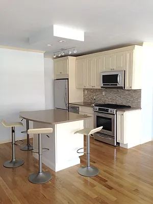 Rented by Owner | media 56