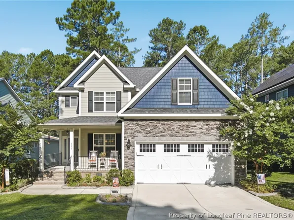 511 Micahs Way N, Spring Lake, NC 28390