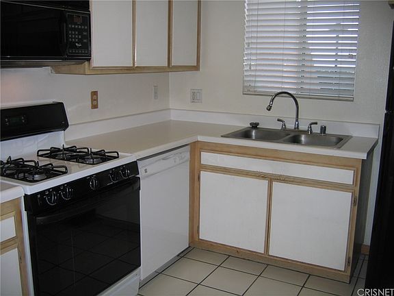 5th image of 24419 Valle Del Oro Unit 103