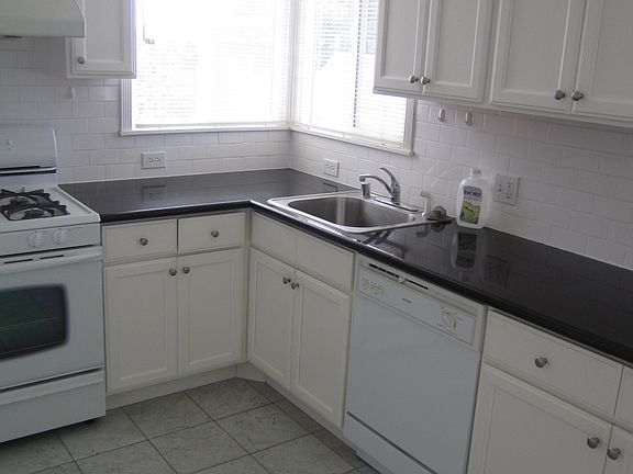 3rd image of 603 35th Ave