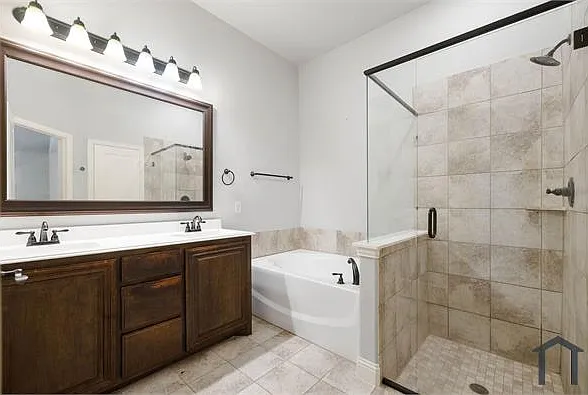4228 Sweet Clover Ln — Photo 14