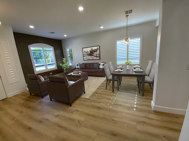 6204 E Phelps Rd — Photo 15
